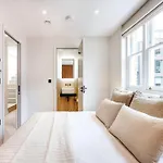 Covent Garden 2 Bed 2 Bath Duplex